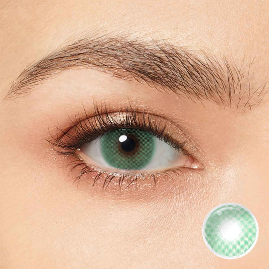 Get the stunning green eyes of Vivien Leigh and Emma Stone with our Magister Queen Verde Colored Contacts! 