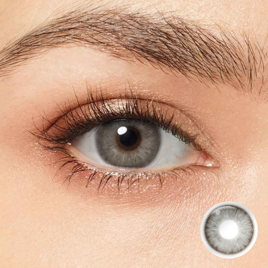 Get the perfect look with Magister Zoe Gray Colored Contacts. Enhance your eyes with a large gray iris, for a bold and captivating appearance.