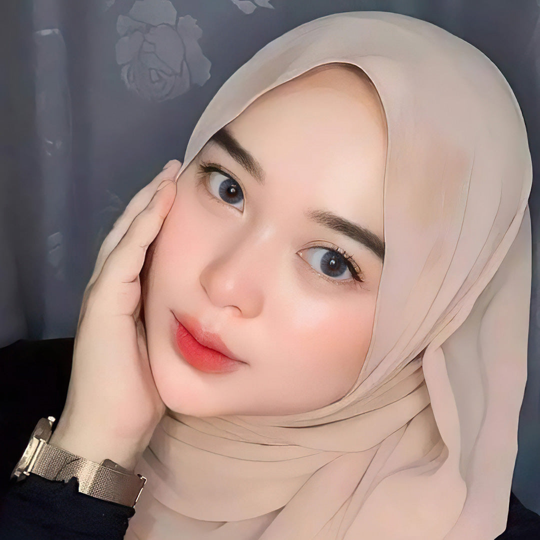 Magister Queen Graphite Colored Contacts