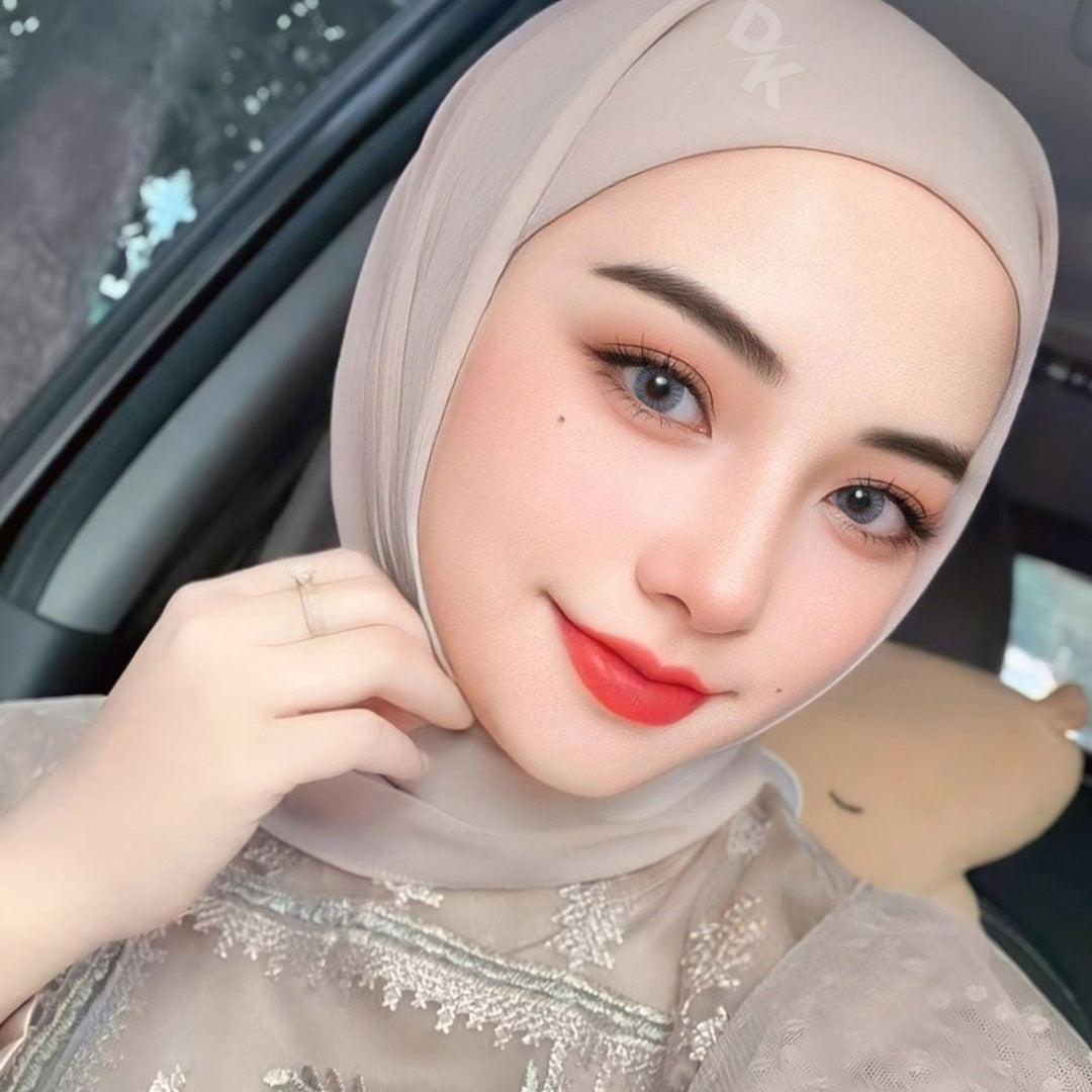 Magister Queen Icy Gray Colored Contacts