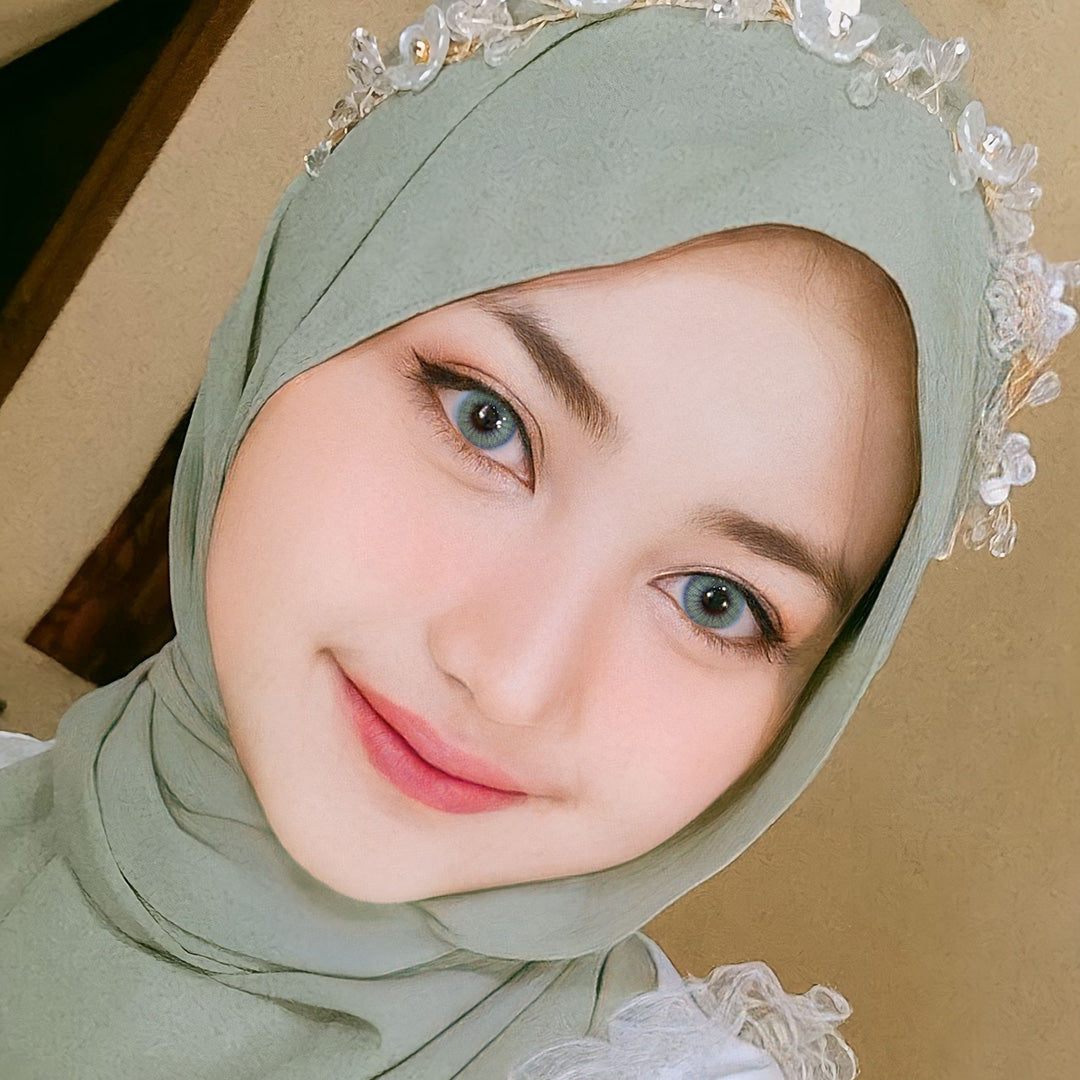 Magister Queen Topaz Colored Contacts