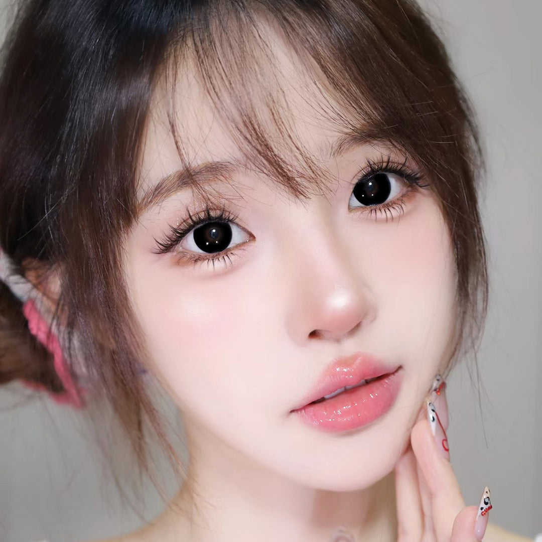 Magister Supersize Black Colored Contacts