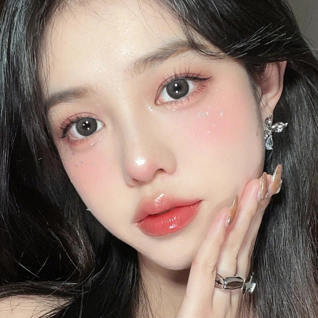 Magister Zoe Gray Colored Contacts