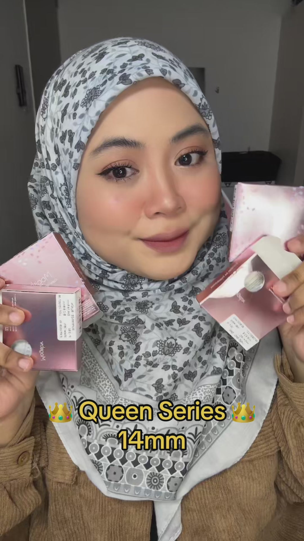 Magister Queen Topaz Colored Contacts